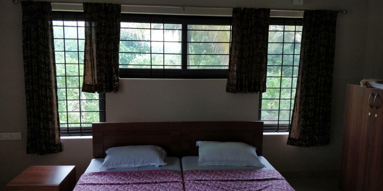 Sugamya Farm Guesthouse Sagar  Luaran gambar